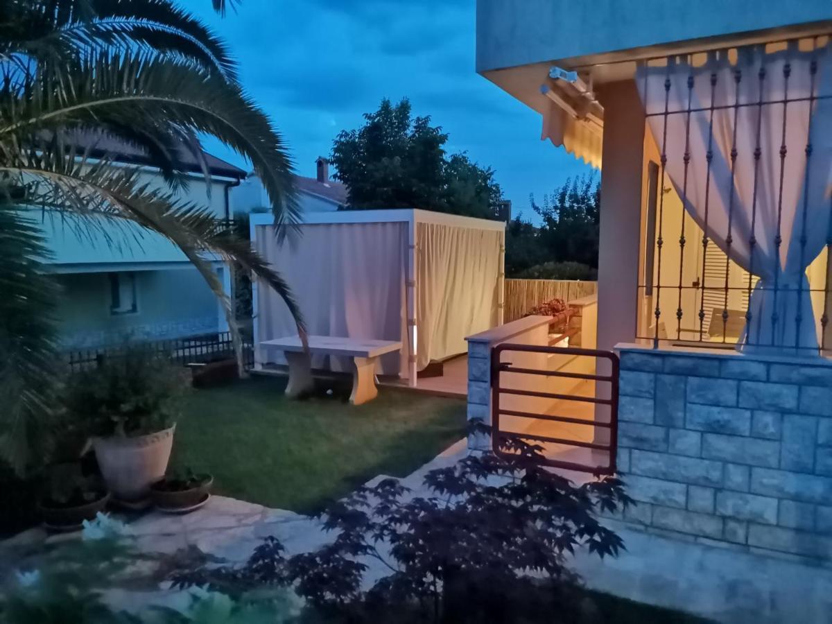 Apartman Hola Novigrad Istria Kültér fotó