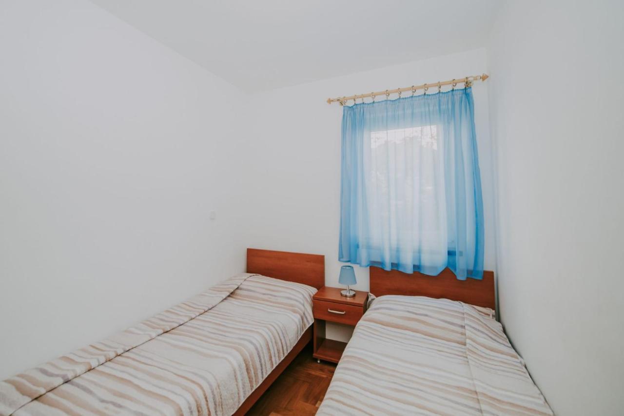 Apartman Hola Novigrad Istria Kültér fotó