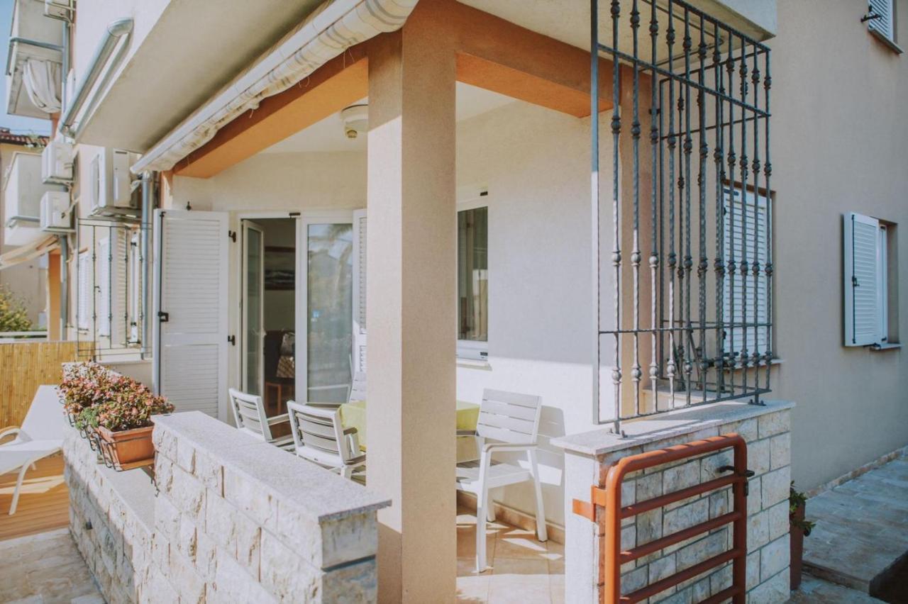 Apartman Hola Novigrad Istria Kültér fotó