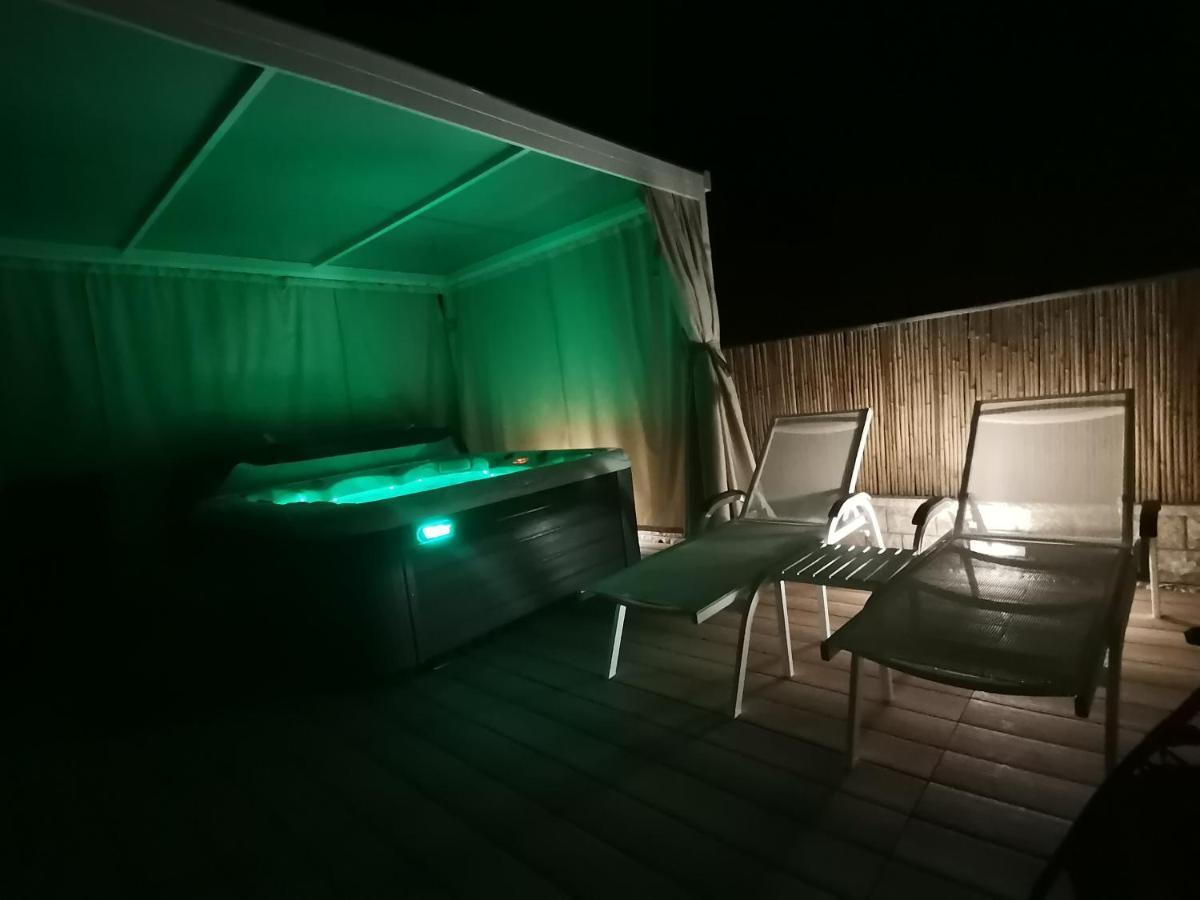 Apartman Hola Novigrad Istria Kültér fotó