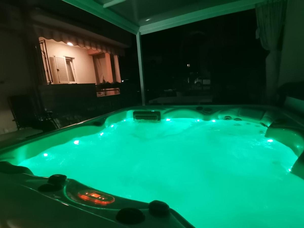 Apartman Hola Novigrad Istria Kültér fotó
